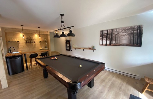 Saint-Faustin-Lac-Carre Ski Chalet | Chalet L'Aventure in the heart of the Laurentians