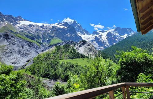 La Grave Ski Chalet | Chalet l'ecrin - 6 pers with panoramic view of the Meije