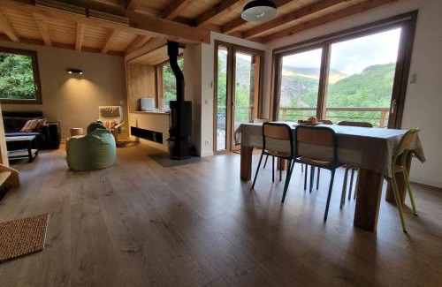 La Grave Ski Chalet | Chalet l'ecrin - 6 pers with panoramic view of the Meije