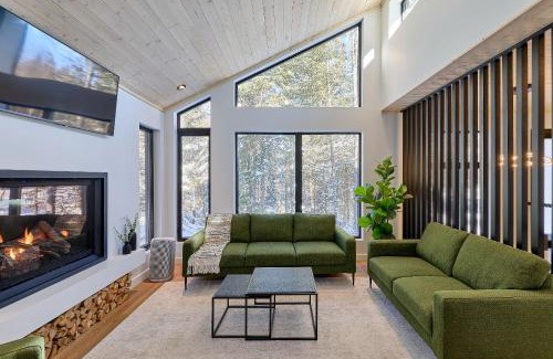 Shannon Ski Chalet | Chalet La Blanche private spa