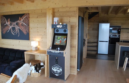 Besse-et-Saint-Anastaise Ski Chalet | Chalet la Doudoune Super Besse vue Exceptionnelle