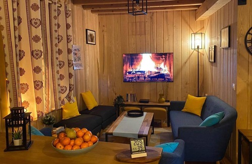 Chantelouve Ski Chalet | Chalet LA FIANCEE DE L'EAU in the heart of the Parc des Ecrins