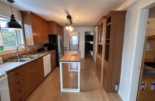Deauville Ski Chalet | Chalet Lac Magog