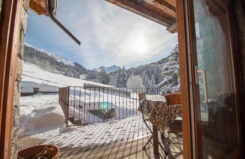 Les Allues Ski Chalet | Chalet Le Cairn - unique and magnificient ski-in ski-out Chalet !