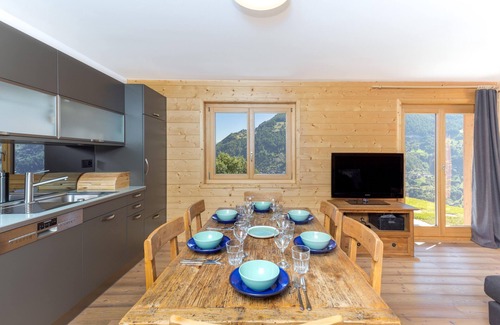Riddes Ski Chalet | Chalet Le Cerf - NEW Build, Stylish Stay