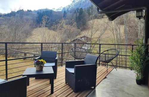 Thones House | Chalet le Fier - Vue montagnes proche d'Annecy