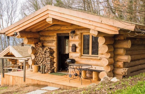 Collonges-sous-Saleve House | Chalet 'Les Convers' with Mountain View, Wi-Fi and Air Conditioning