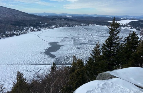 Coaticook Cabin | Chalet Le Vik Tow Tow