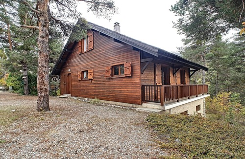 Vallouise Ski Chalet | Chalet Les Carlines