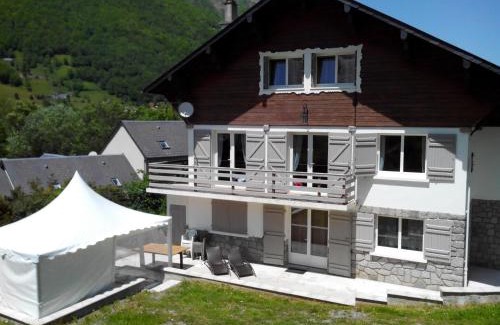 Cauterets Ski Chalet | Chalet les Marmottons