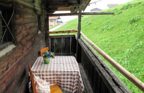 Vorderlanersbach Ski Chalet | Chalet Lippnerhütte by Interhome