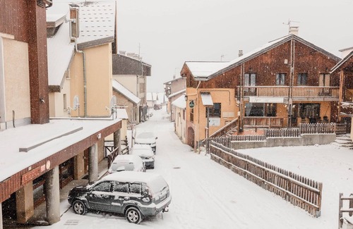 Montgenevre Apartment | Chalet M