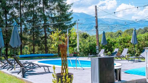 Avrig Villa | Chalet Maya
