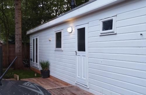 Municipality of Aa en Hunze Other | Chalet met veel privacy in bosrijke omgeving