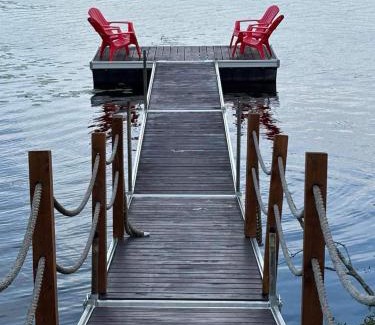 Inverness House | Chalet Mid-Century - Lakeside Joseph - Le Charlo