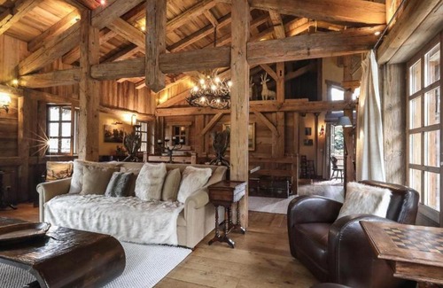 Megeve Ski Chalet | Chalet montagnard à Rochebrune avec jacuzzi, sauna, 6 chambres, proche des pistes, accueil 12 pers - FR-1-569-37