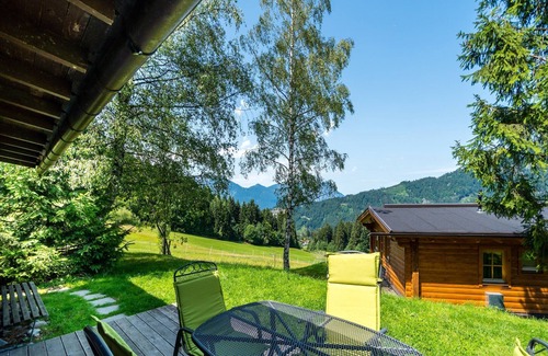 Woergl Ski Chalet | Chalet near Ski slopes in Worgl