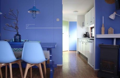 Udenhout Ski Chalet | Chalet Near Drunense Dunes in Van Gogh Style