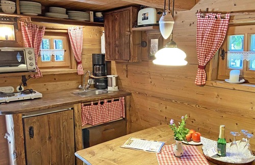 Asten House | Chalet near the lake in Asten