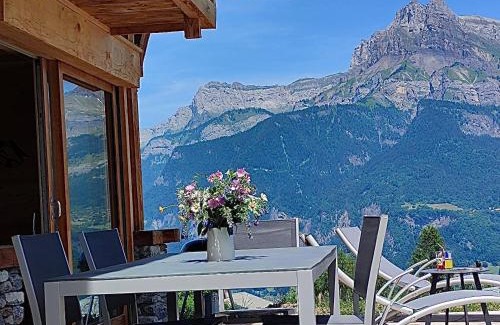Combloux Ski Chalet | Chalet neuf vue panoramique sur le MONT-BLANC