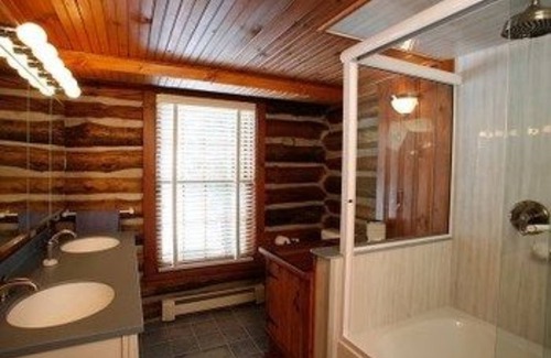 Canandaigua Bed & Breakfast | Chalet of Canandaigua