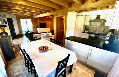 Morgins Ski Chalet | Chalet Ourida, Morgins