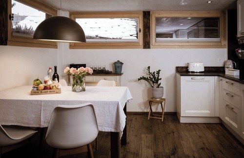 Zermatt City Centre Ski Chalet | Chalet PICO