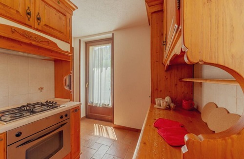 Courmayeur Apartment | Chalet Pontal 6 -Skyway View- Wifi & Parking