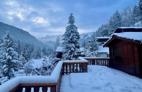 Morgins Ski Chalet | Chalet Poppy, Morgins