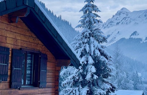 Morgins Ski Chalet | Chalet Poppy, Morgins