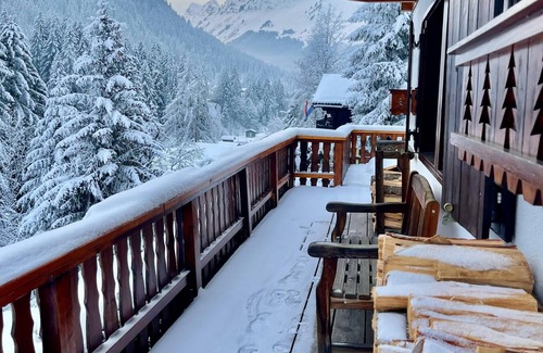 Morgins Ski Chalet | Chalet Poppy, Morgins