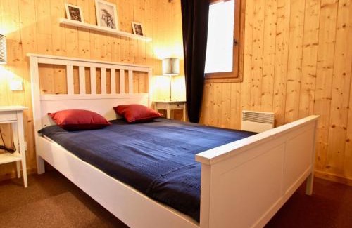 Chamrousse Ski Chalet | Chalet pour 8 pers. 4 chambres, 3 SDB à Chamrousse - FR-1-549-107