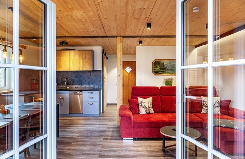 Farchant Ski Chalet | Chalet Rauschn with mountain view with shared sauna, terrace, balcony; pet friendly