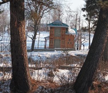 Srinagar Ski Chalet | Chalet Rivera Doodpathri a Cozy 2BK cabin