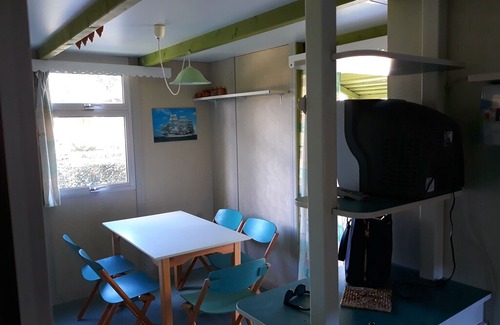 Sorbo-Ocagnano Villa | chalet sleeps 5 seaside