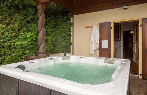 Les Posses-sur-Bex Ski Chalet | Chalet traditionnel avec jacuzzi extérieur