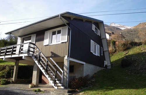 Laruns Ski Chalet | Chalet vallée d'Ossau (64) 5mn walk from Laruns village center - 8 people