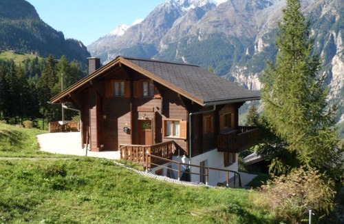 St. Niklaus Apartment | Chalet Victoria