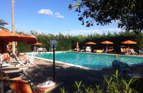 Foce Varano Apartment | Chalet Viola Beach Village