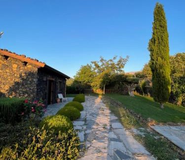 Maletto Ski Chalet | Chalet Vista Etna