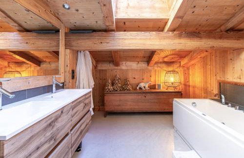 Demi-Quartier Ski Chalet | Chalet White Moon