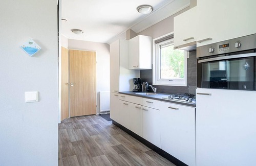 Hulshorst House | Chalet with 2 bedrooms and a terrace