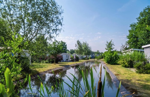 IJhorst House | Chalet with 2 bedrooms and a terrace