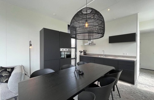 Hulshorst House | Chalet with 3 bedrooms and a terrace