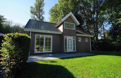 Lochem House | Chalet with 5 bedrooms and 2 bathrooms