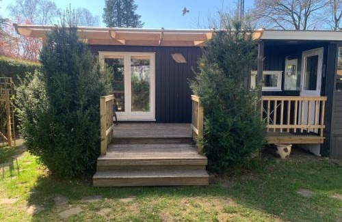 Garderen Ski Chalet | Chalet with balcony in Veluwe, cleaning included