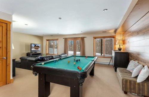 Labelle Ski Chalet | Chalet Zurri