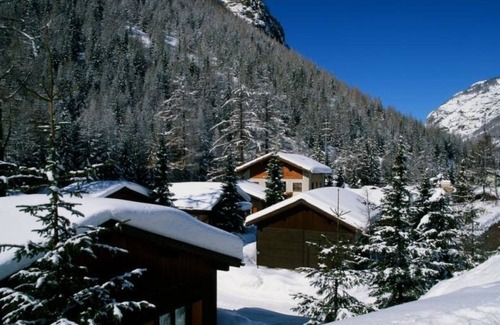 Saas-Balen Apartment | Chaletpark Residenz Edelweiss by Interhome