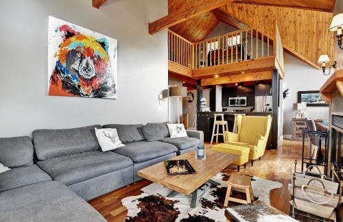 Stoneham Ski Chalet | Chalets Alpins - 56 Chemin des Skieurs