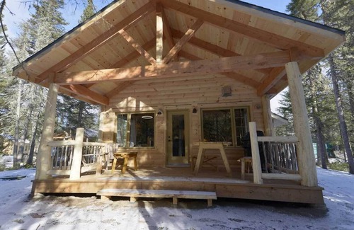 La Malbaie Ski Chalet | Chalets de Môh - HURON